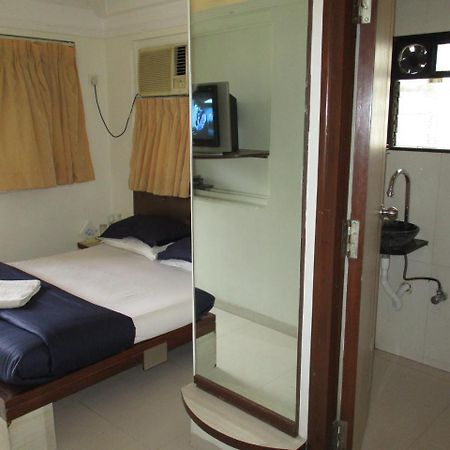 Hotel Park Shilton Mumbai Exterior photo