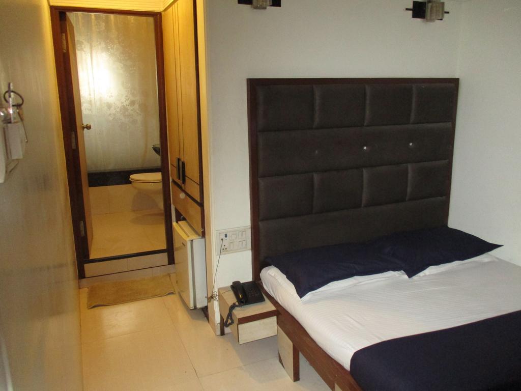 Hotel Park Shilton Mumbai Exterior photo